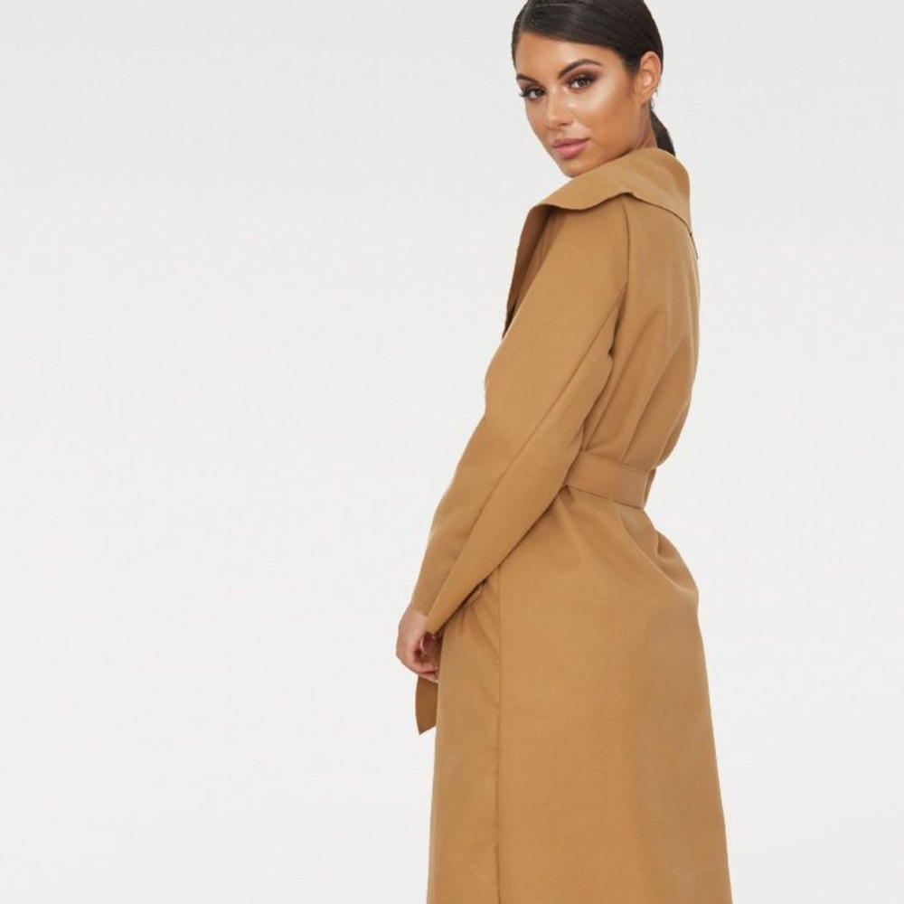 OVERSIZED WATERFALL BELT COAT